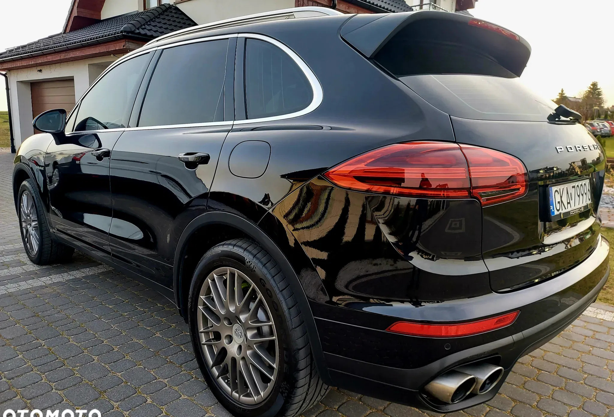 porsche Porsche Cayenne cena 169000 przebieg: 210000, rok produkcji 2015 z Barlinek